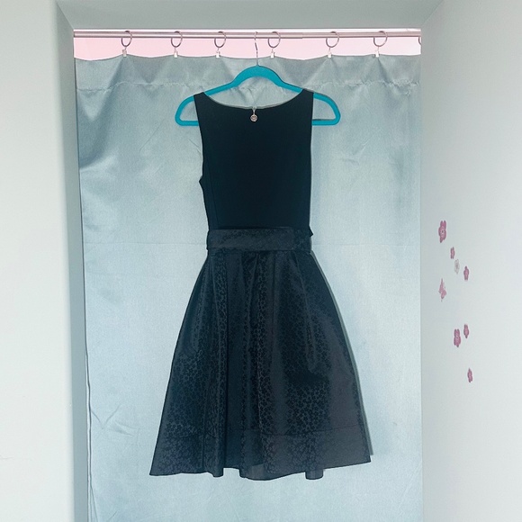 Tommy Hilfiger Black Cocktail dress - Picture 2 of 4